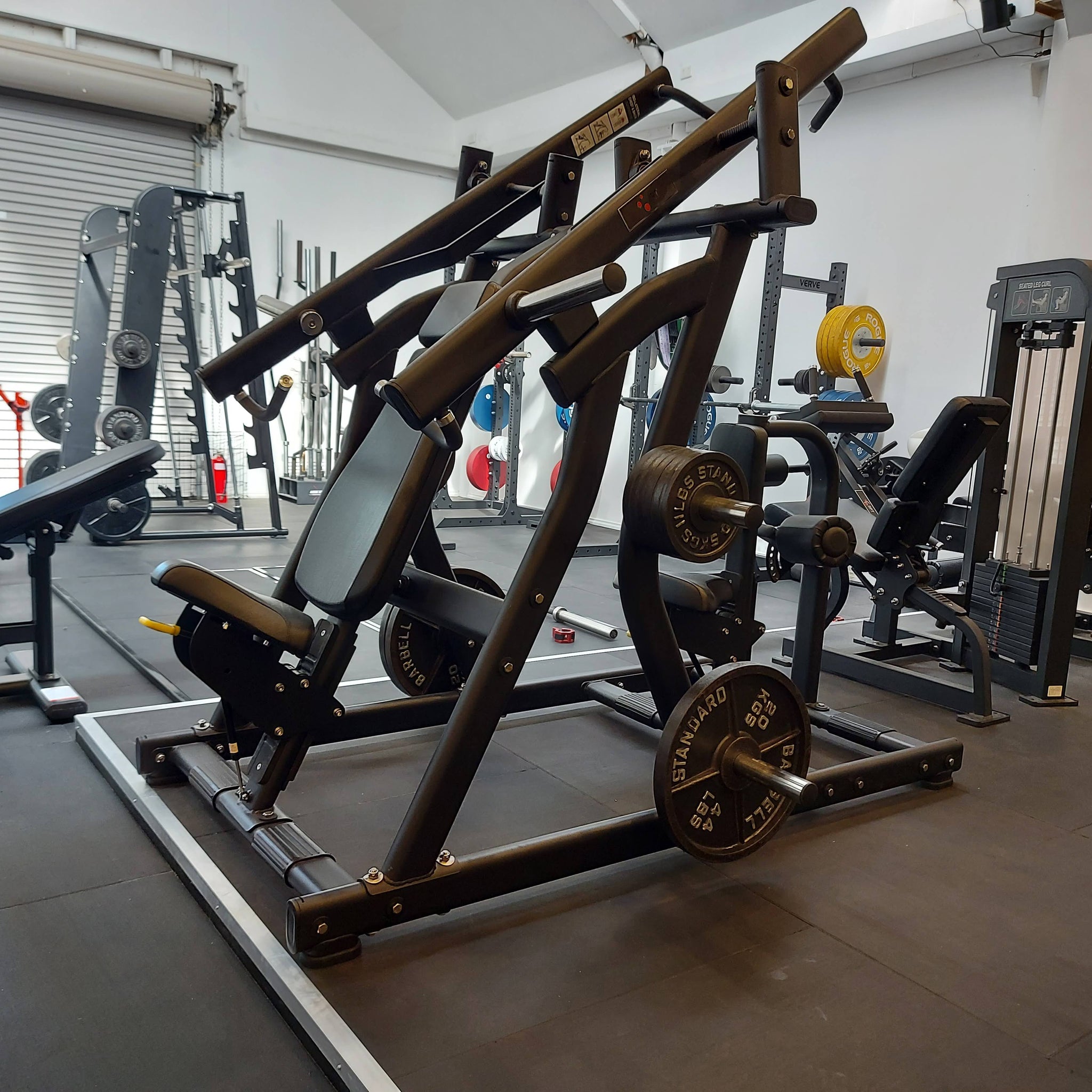 UNLEASH YOUR STRENGTH WITH HIGH-QUALITY PLATE-LOADED STRENGTH EQUIPMENT