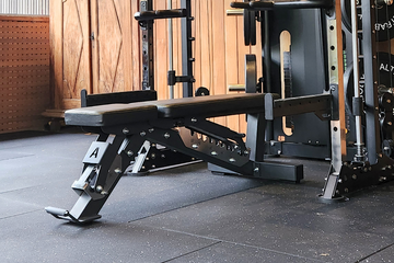 THE BENEFITS OF USING AN EXERCISE BENCH