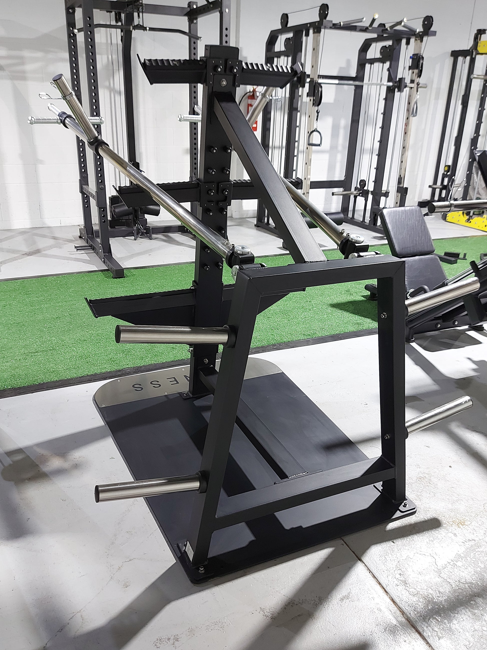 AltraBody-Plate-Loaded-Free-Trainer-7