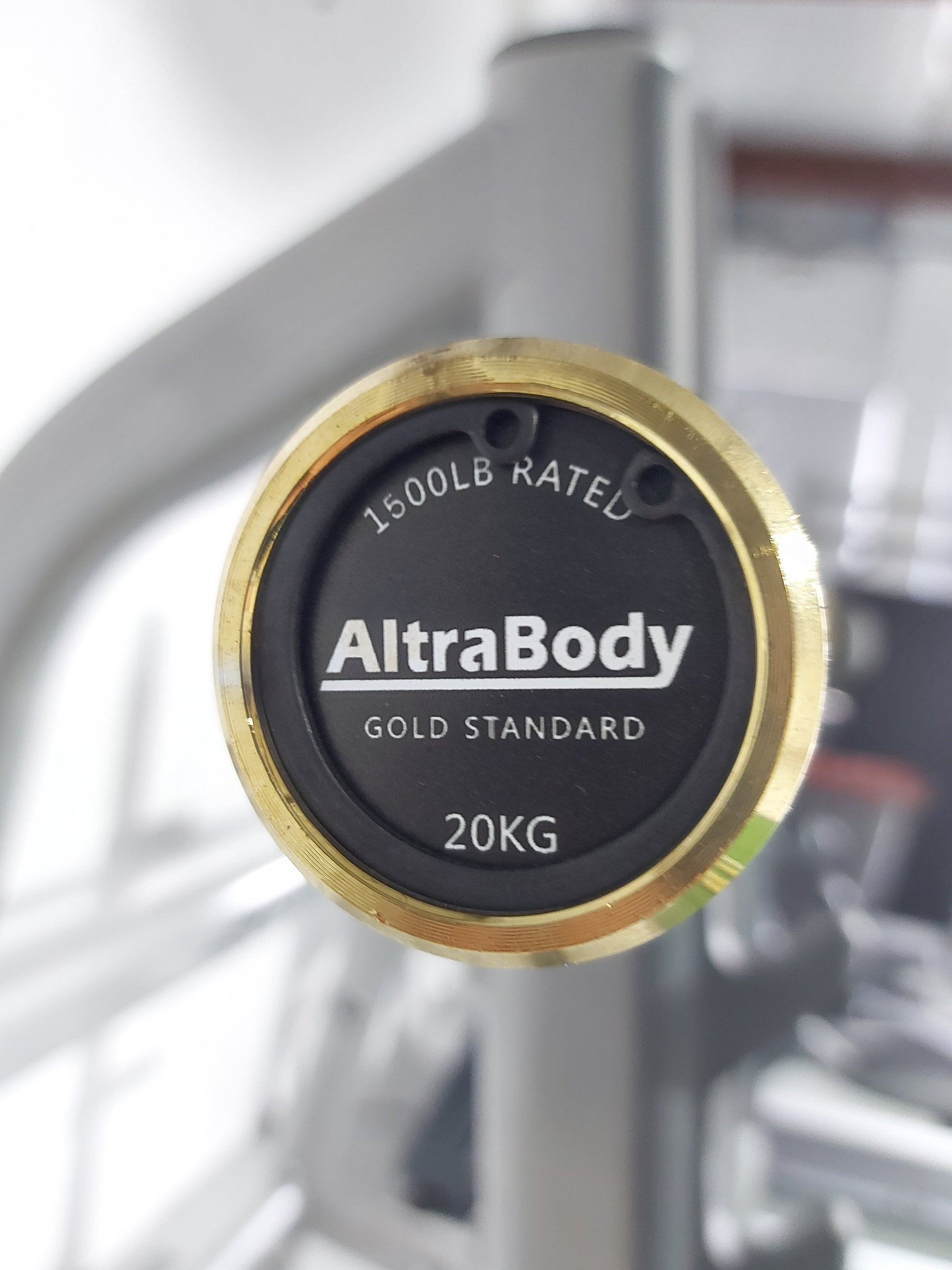 AltraBody-Gold-7ft-20KG-Olympic-Barbell-1500lb-rating-6