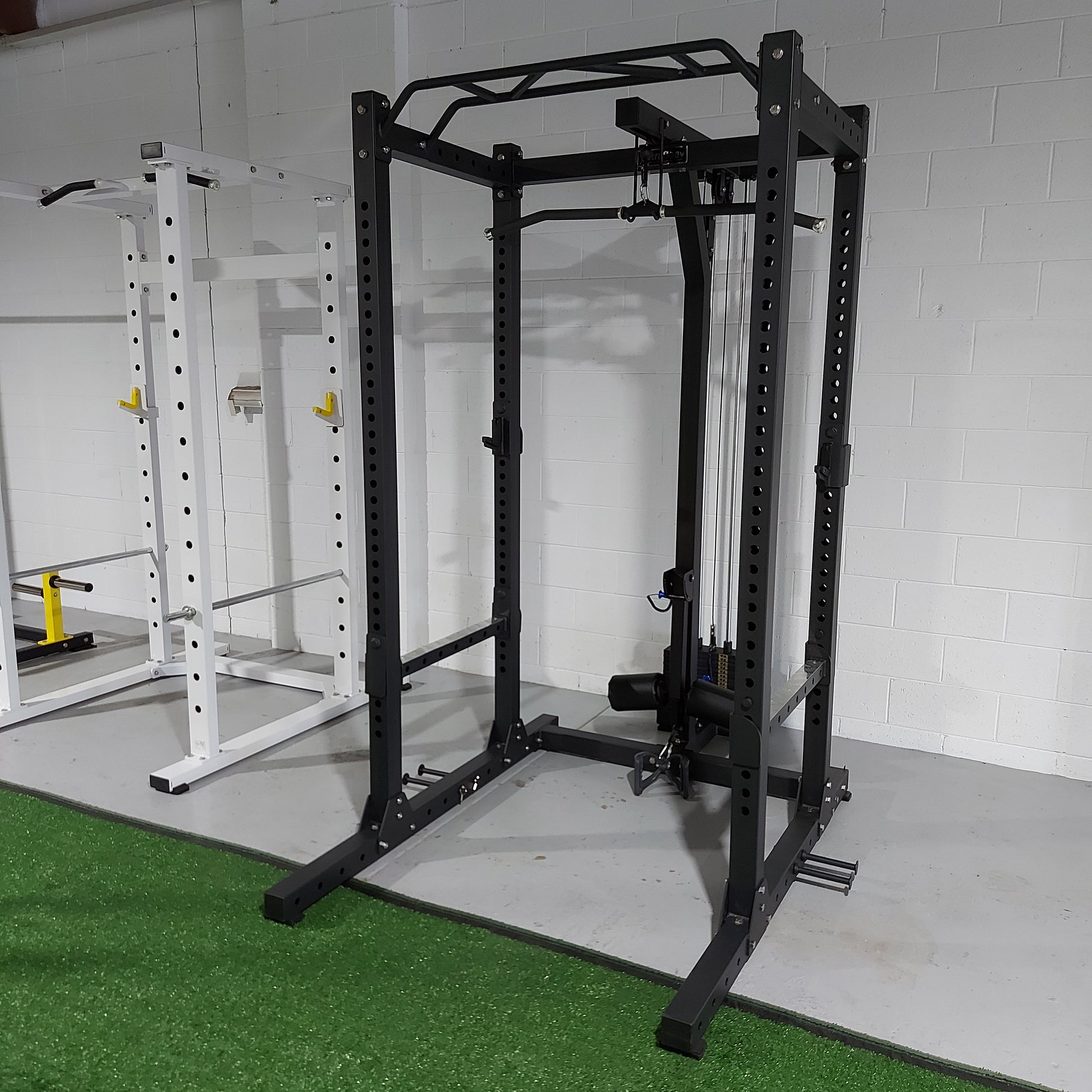 AltraBody-Power-Rack-R2000-with-Lat-Pulldown/Row-Attachment-+-80kg-Weight-Stack-2