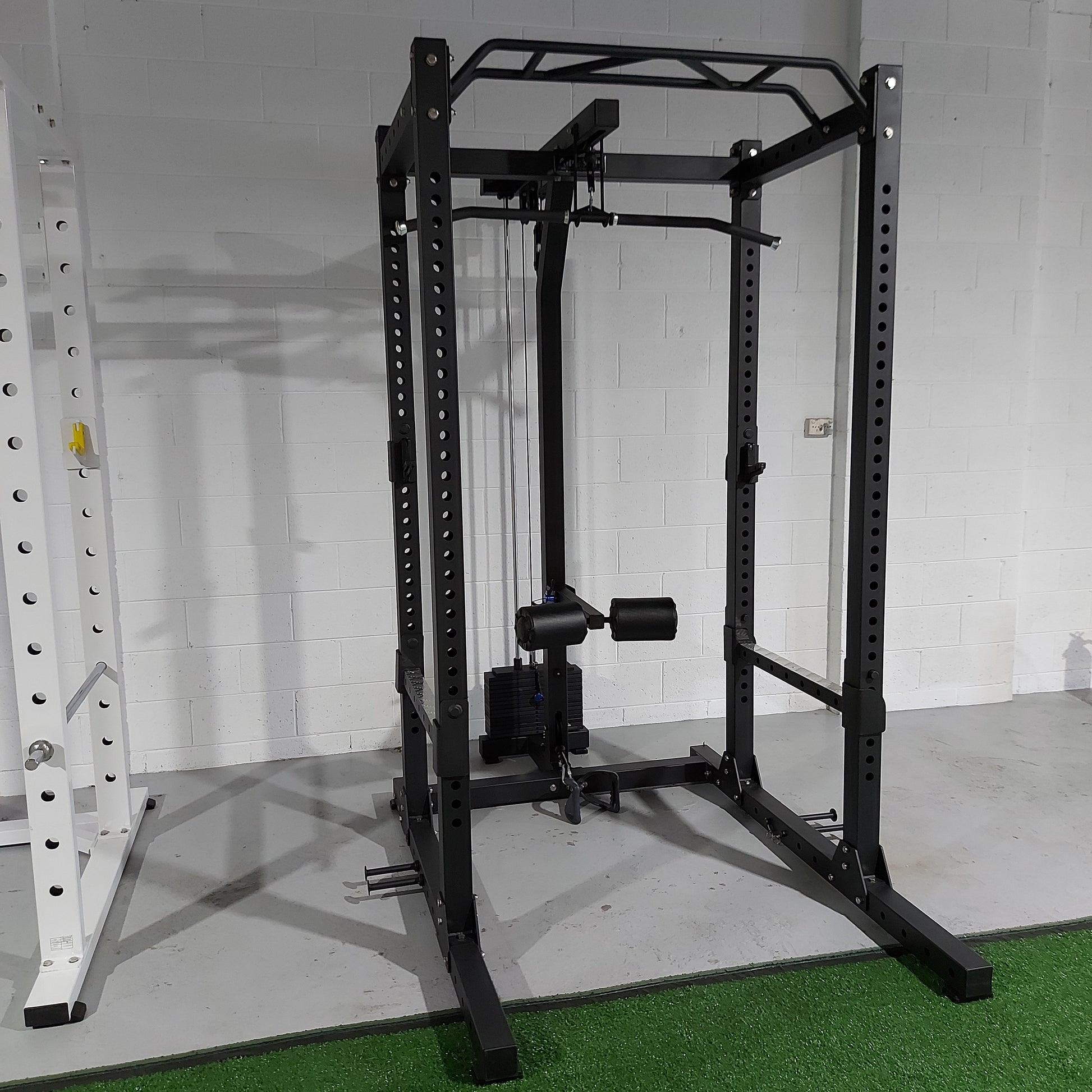 AltraBody-Power-Rack-R2000-with-Lat-Pulldown/Row-Attachment-+-80kg-Weight-Stack-4